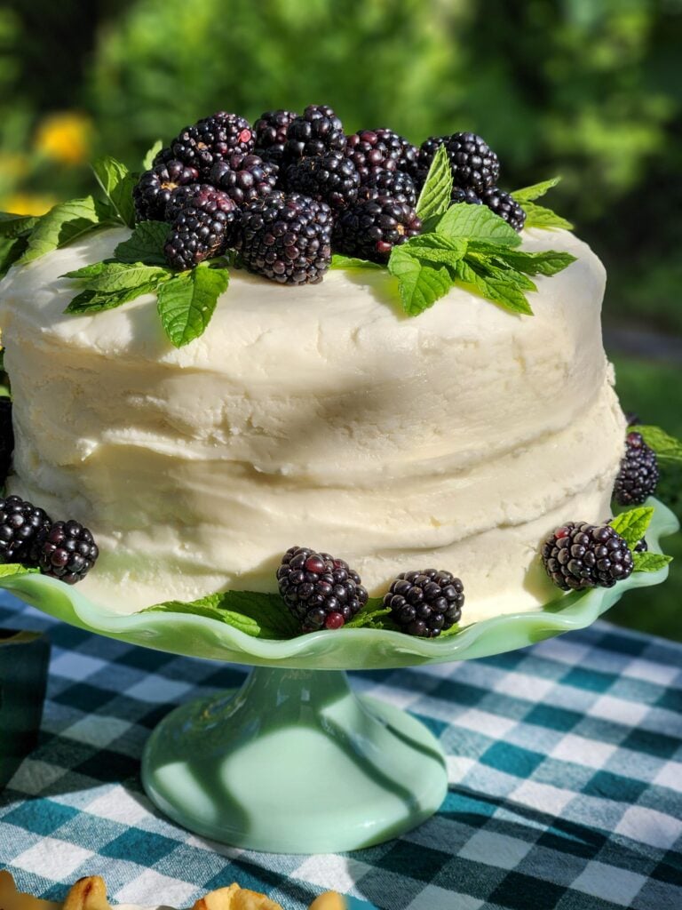 peter rabbit desserts with cake