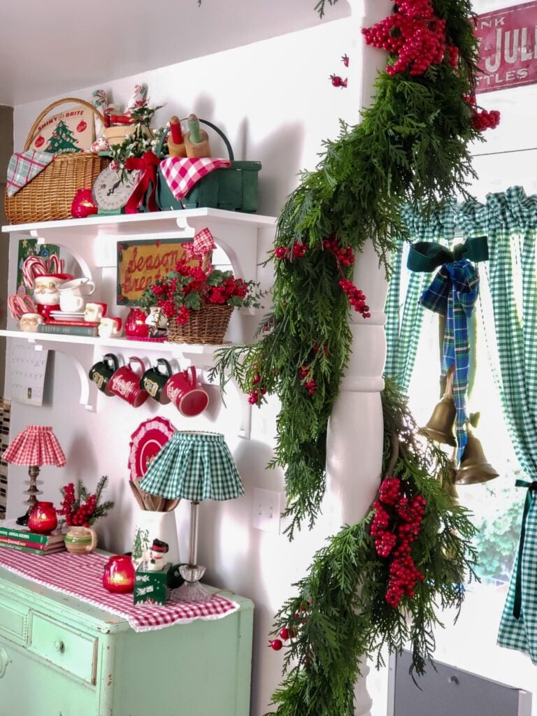 vintage christmas decor