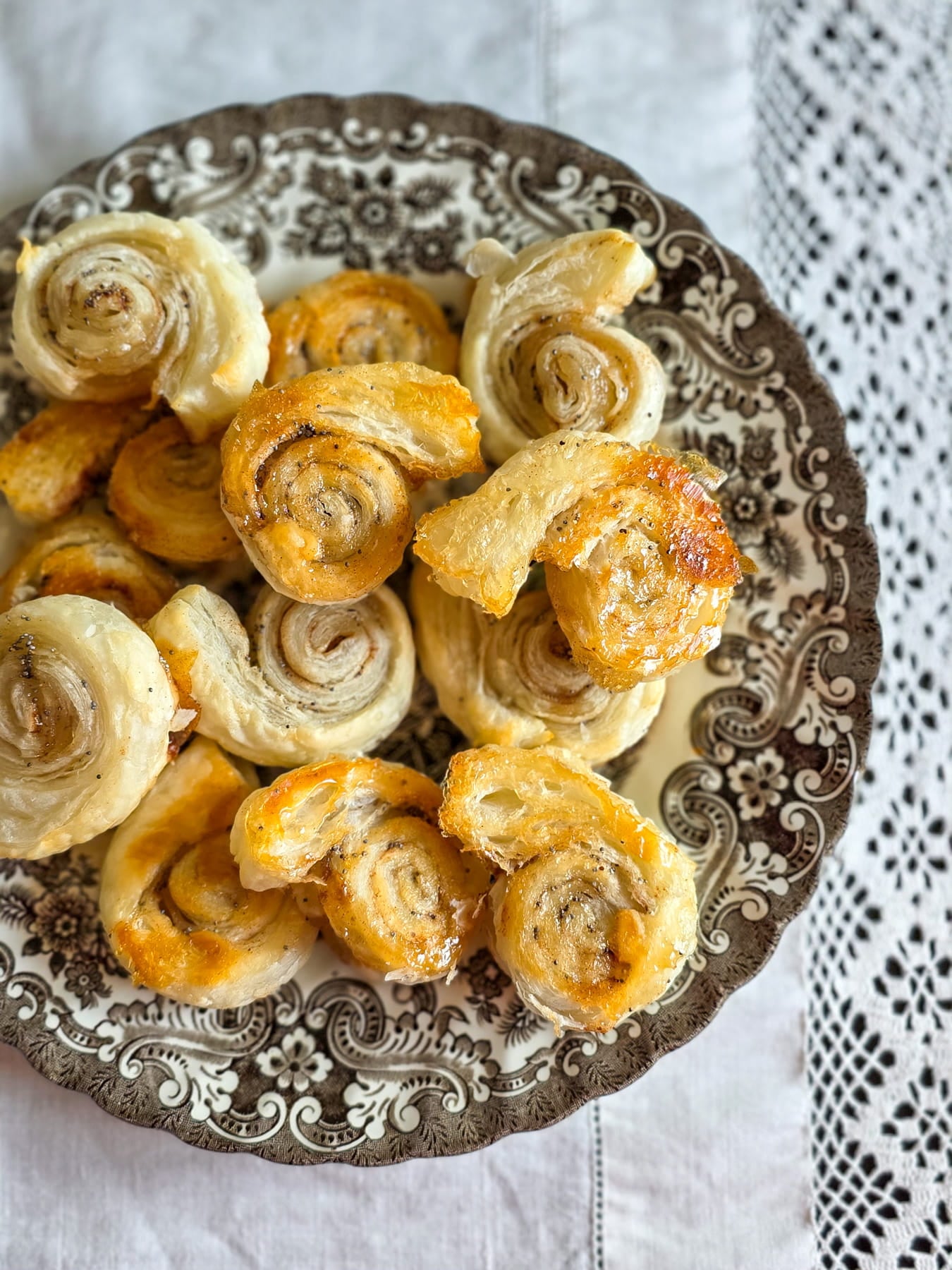 poppy puff rolls