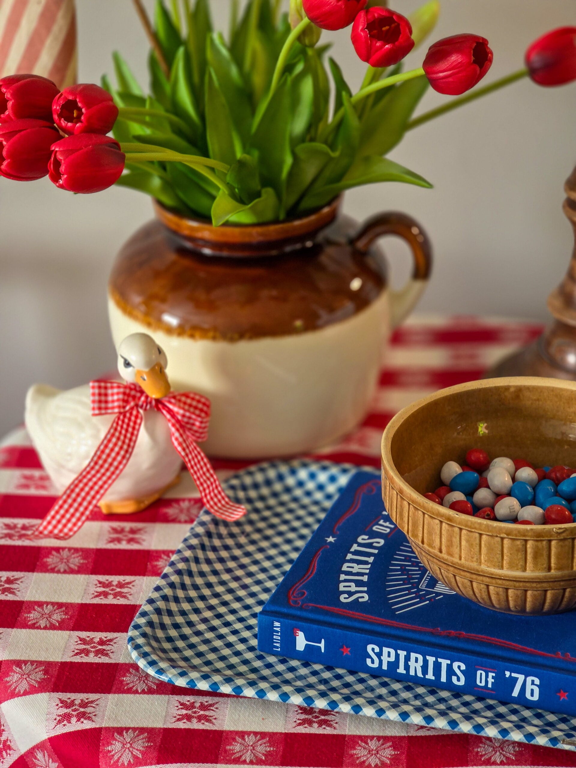 Vintage Cottage 4th of July Decor Ideas with Americana Charm