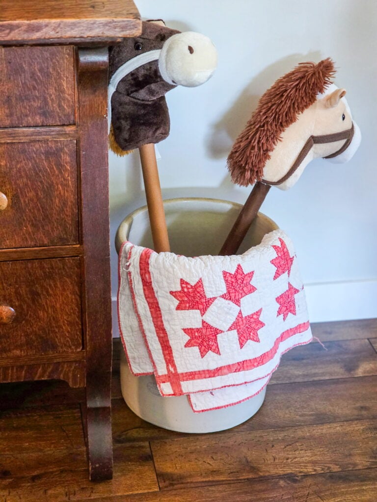 Vintage Cottage 4th of July Decor Ideas with Americana Charm